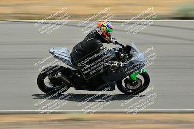 media/May-31-2025-Classic Track Day (Sat) [[da23ab3028]]/Group C/Session 4 (Turns 4 and 6)/